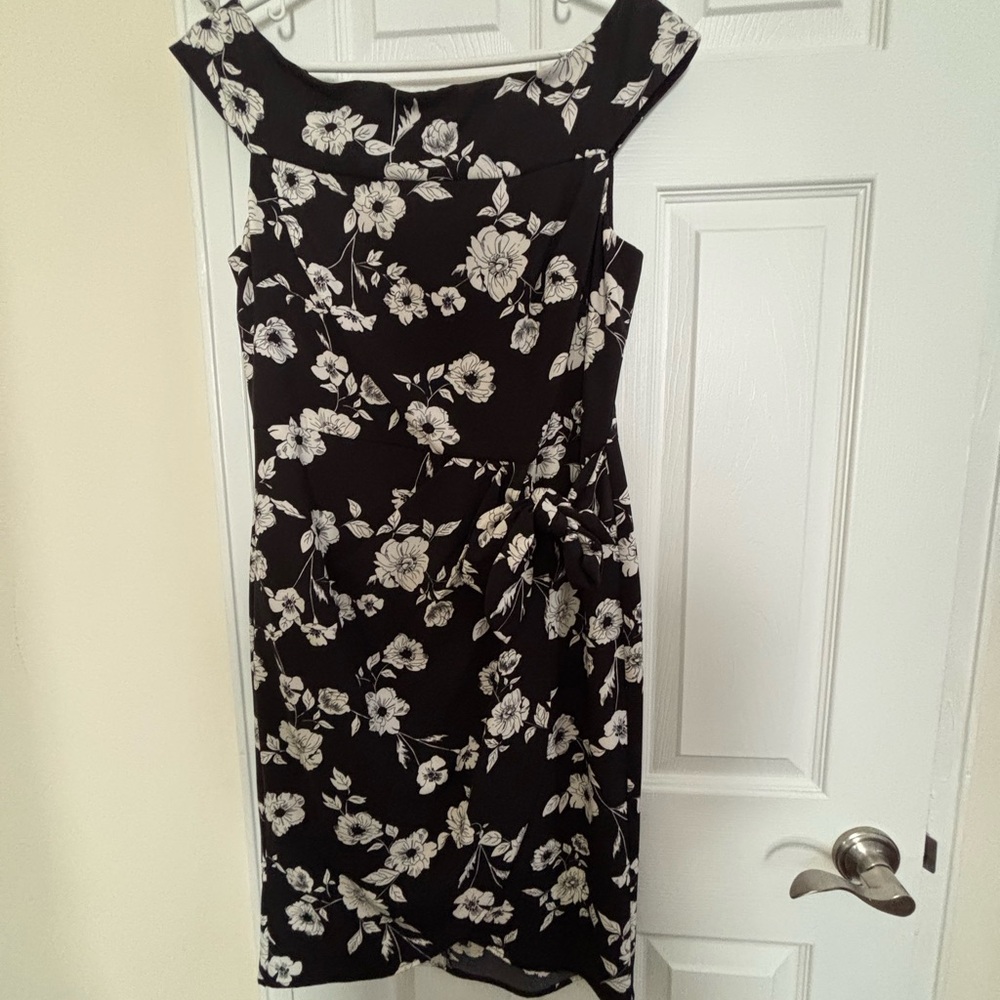 Adrianna Papell Floral Black and White Dress